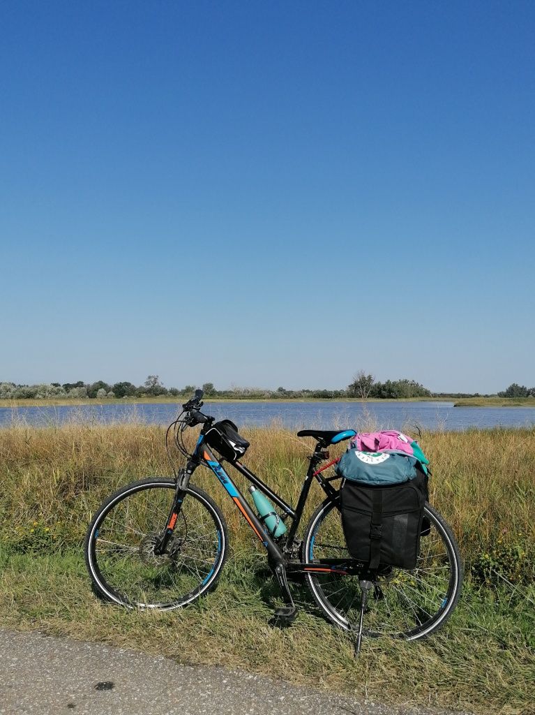 Karins Fahrrad vor der Salzlacke